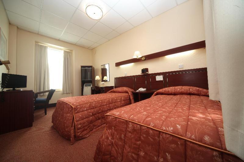 Bristol Hotel Гибралтар Номер фото